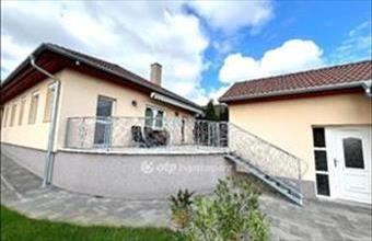 Eladó Ravazdi családi ház hirdetés (43379139)