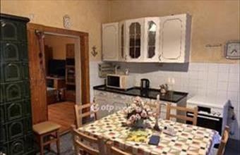 Eladó Mosonmagyaróvári családi ház hirdetés (42682313)