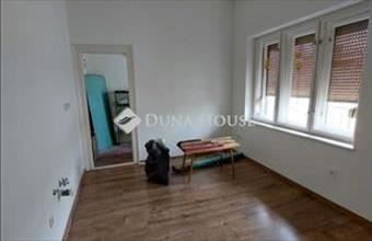 Eladó Bajai tégla lakás hirdetés (77732618)