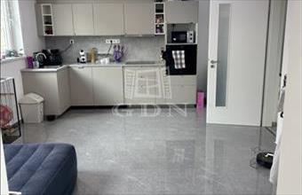 Kiadó Budapest XXII. kerületi sorház hirdetés (56339834)