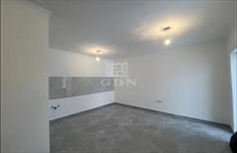 Eladó Péceli sorház hirdetés (48399674)