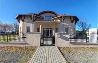 Kiadó Nagytarcsai egyéb vendéglátó ingatlan hirdetés (67394423)