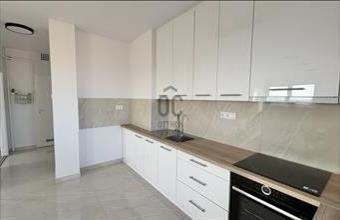 Eladó Zalaegerszegi csúsztatott zsalus lakás hirdetés (21733432)