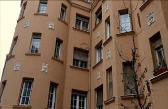 Eladó Budapest VI. kerületi tégla lakás hirdetés (74357364)