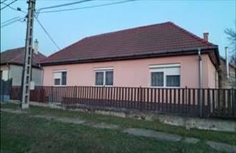 Eladó Lőrinci családi ház hirdetés (75187587)