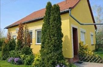 Eladó Tiszatenyői családi ház hirdetés (56124345)