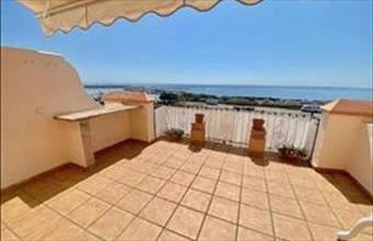 Eladó Spanyolországi sorház hirdetés (25399568)