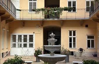 Eladó Budapest V. kerületi tégla lakás hirdetés (45748971)