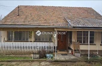 Eladó Tápiószecsői családi ház hirdetés (37783552)