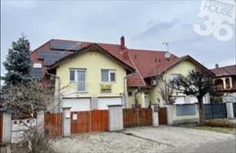 Eladó Kecskeméti tégla lakás hirdetés (38677375)