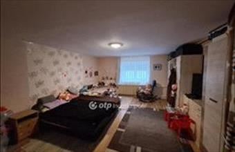 Eladó Mezőkovácsházai családi ház hirdetés (33536559)