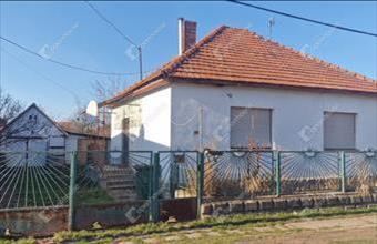 Eladó Felsőzsolcai családi ház hirdetés (29949764)