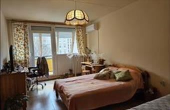 Eladó Pécsi panel lakás hirdetés (75676983)