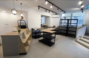 Eladó Budapest XII. kerületi üzlethelyiség utcafronton hirdetés (34645169)