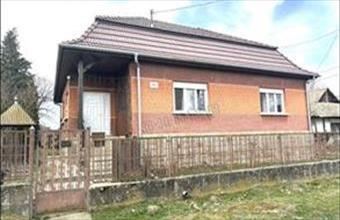 Eladó Mohorai családi ház hirdetés (19343934)