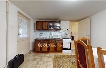 Eladó Kölcsei családi ház hirdetés (38398594)