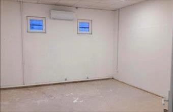 Kiadó Ózdi üzlethelyiség utcafronton hirdetés (43537447)