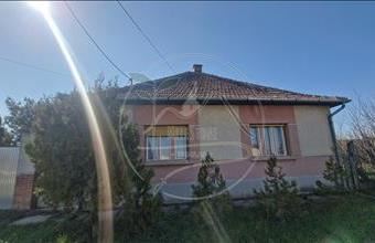 Eladó Kétegyházai családi ház hirdetés (45946439)