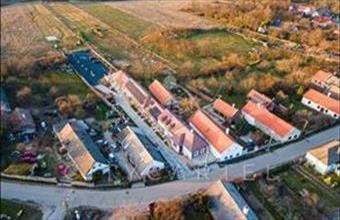 Eladó Kővágóörsi hotel, szálloda, panzió hirdetés (94457416)