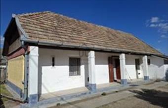 Eladó Tápiószentmártoni családi ház hirdetés (93126478)