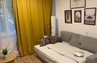 Eladó Budapest V. kerületi tégla lakás hirdetés (73926398)