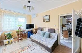 Eladó Ajkai panel lakás hirdetés (14972435)