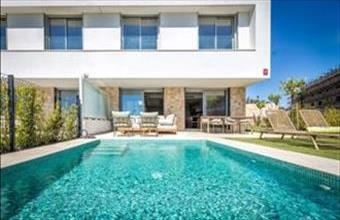 Eladó Spanyolországi sorház hirdetés (39545924)