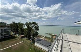 Eladó Siófoki tégla lakás hirdetés (74353432)