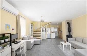 Eladó Felsőpakonyi családi ház hirdetés (95378711)