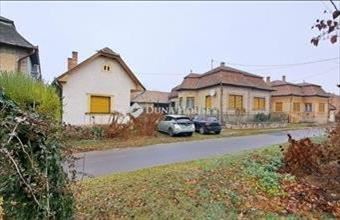 Eladó Galgahévízi családi ház hirdetés (24244437)