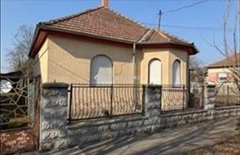 Eladó Budapest XVIII. kerületi családi ház hirdetés (83357475)