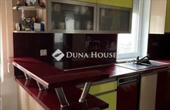 Eladó Budapest XVIII. kerületi családi ház hirdetés (43259351)