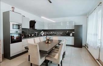 Eladó Gödöllői családi ház hirdetés (52454834)