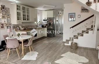 Eladó Vecsési sorház hirdetés (99893915)