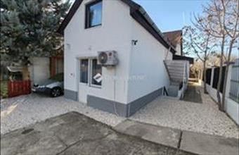 Eladó Budapest XIII. kerületi családi ház hirdetés (47294434)