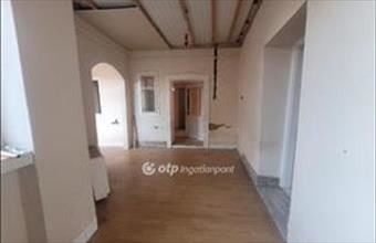 Eladó Nagyszénási egyéb lakás hirdetés (86766148)