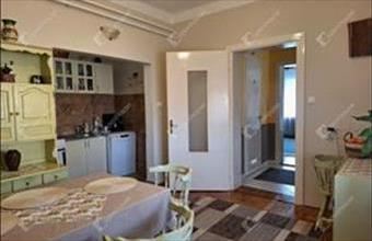 Eladó Rábatamási családi ház hirdetés (38133345)