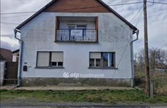 Eladó Csávolyi családi ház hirdetés (51575623)