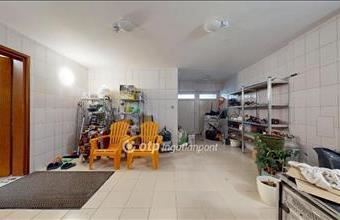 Eladó Nyíregyházai sorház hirdetés (84634642)