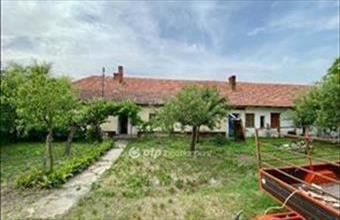 Eladó Kiskunmajsai családi ház hirdetés (43312431)