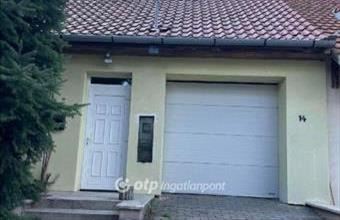 Eladó Péceli sorház hirdetés (94383275)