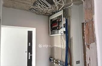 Eladó Balatonakarattyai tégla lakás hirdetés (37487779)