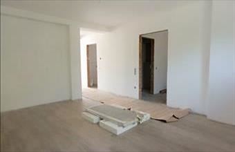 Eladó Nyíregyházai sorház hirdetés (25365734)