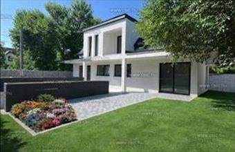 Eladó Budapest III. kerületi tégla lakás hirdetés (72742754)