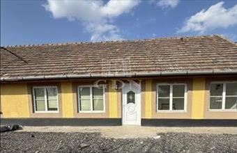 Eladó Sárkeresztúri családi ház hirdetés (85595457)