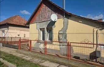 Eladó Tiszagyendai családi ház hirdetés (31874925)
