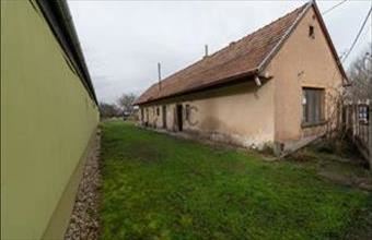 Eladó Székesfehérvári családi ház hirdetés (96352729)