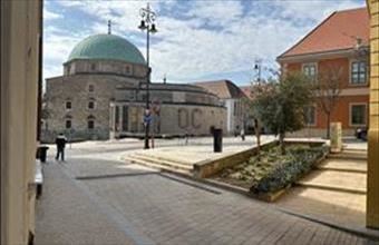 Eladó Pécsi tégla lakás hirdetés (23541632)