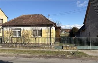 Eladó Baki családi ház hirdetés (75737246)