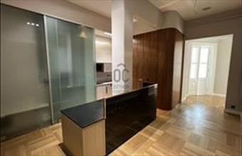 Eladó Budapest VI. kerületi iroda irodaházban hirdetés (28649434)